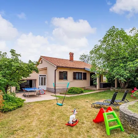 In Medulin/istrien 9196 Holiday home *